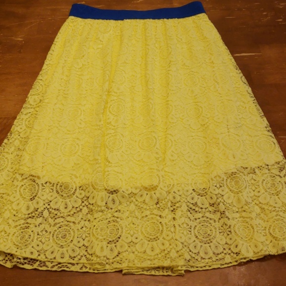 LuLaRoe Dresses & Skirts - Lularoe LoLa Med NWOT